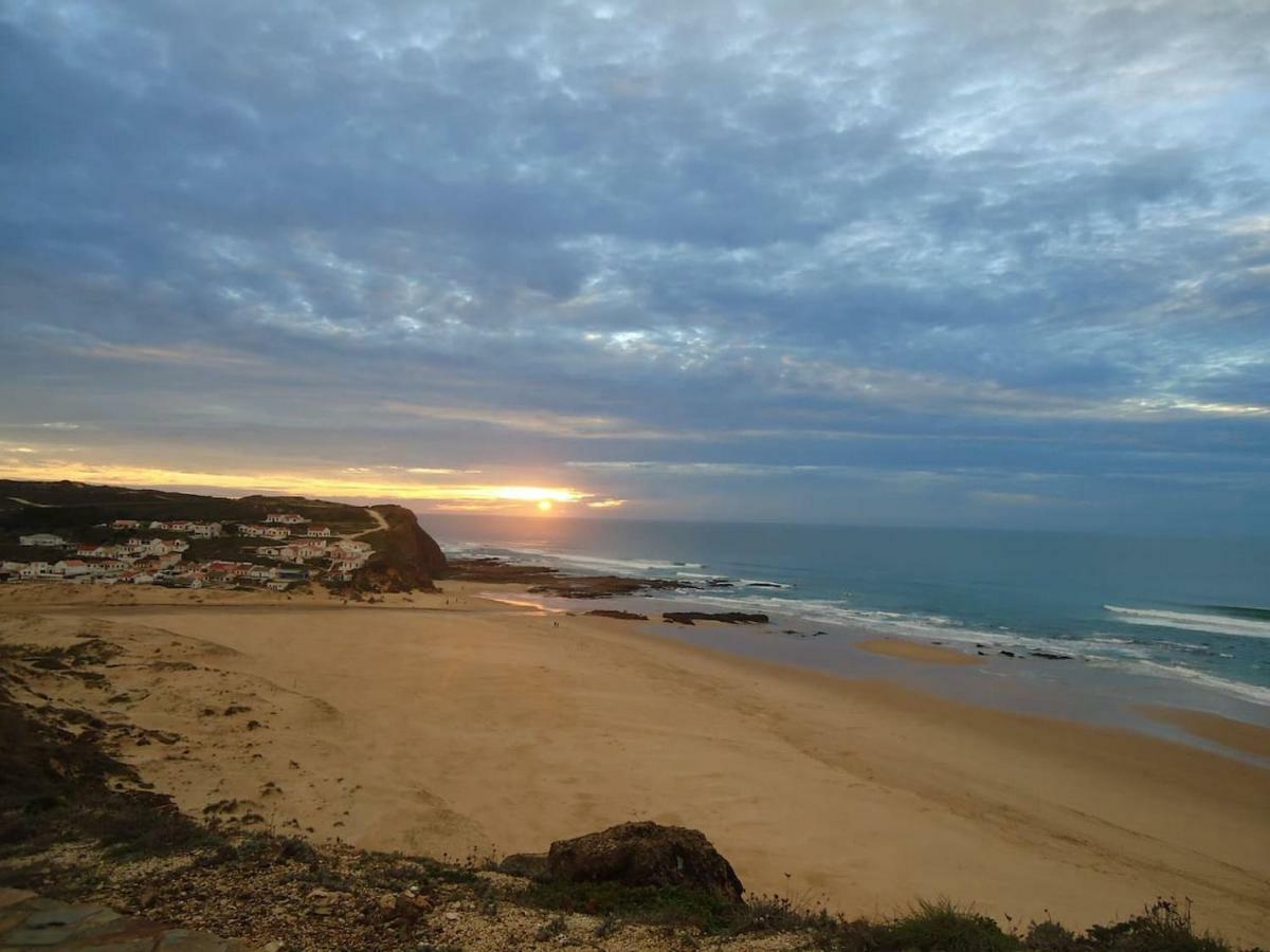 Villa Andorinha With Private Pool In A Quiet Area Aljezur Exterior photo